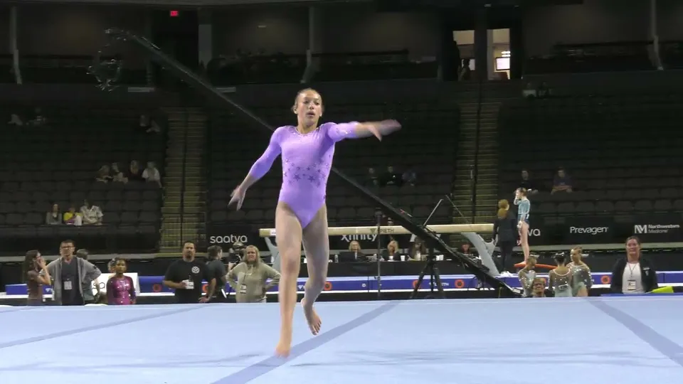 Anslee McCauley · Floor