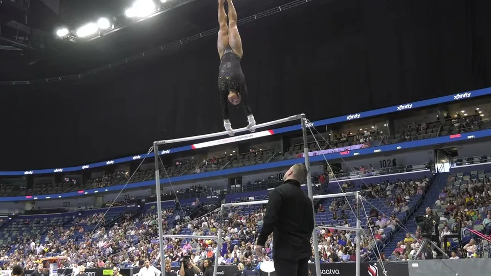 Leanne Wong · Bars