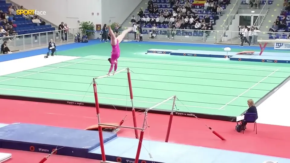 Addyson Fulcher · Bars