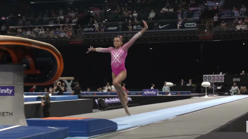 Sydney Williams · Vault