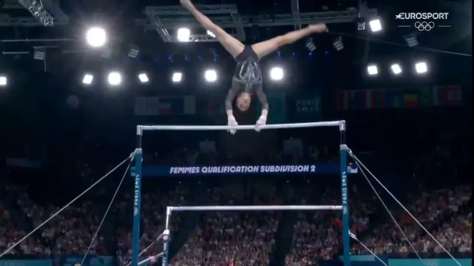 Elisa Iorio · Bars