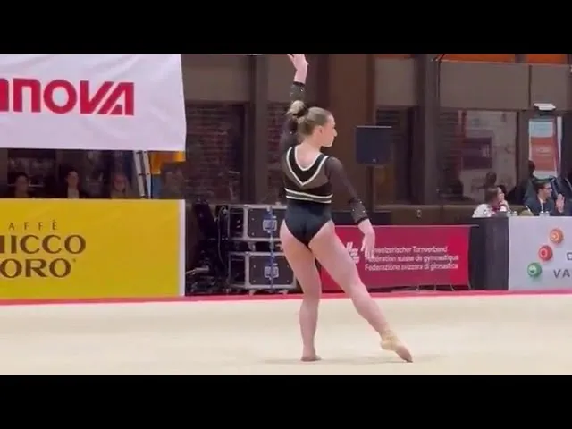 Ashlee Sullivan · Floor