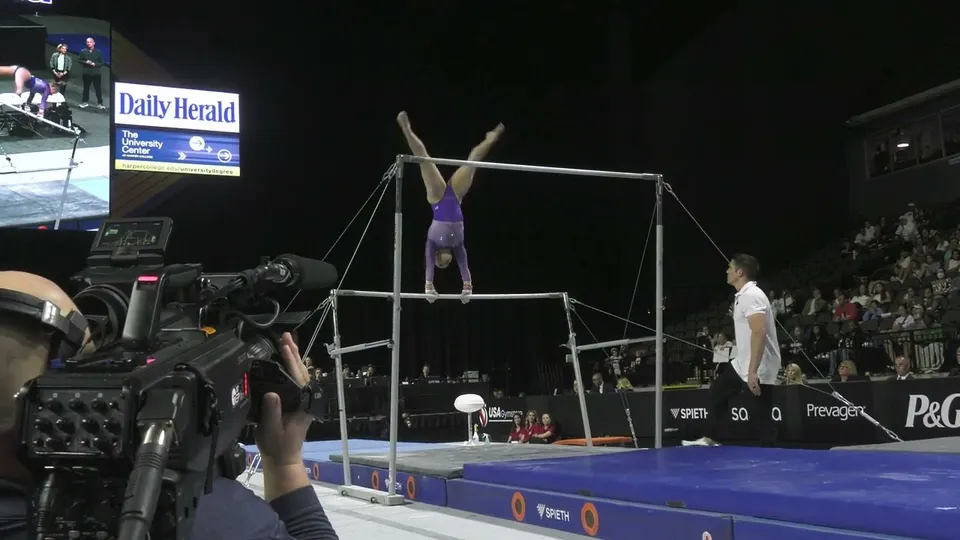 Joscelyn Roberson · Bars