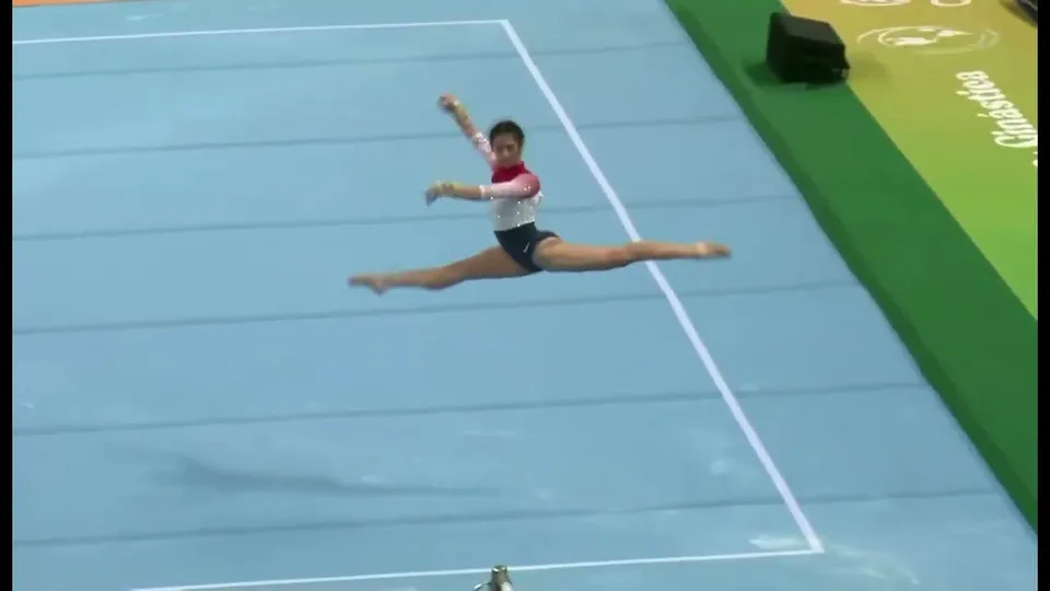 Alessia Rosa · Floor