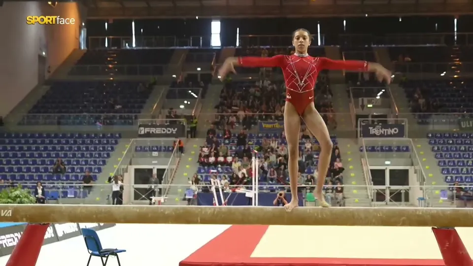 Sydney Williams · Beam