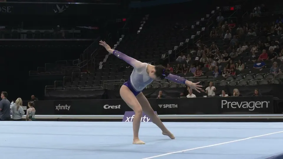 Kylie Smith · Floor