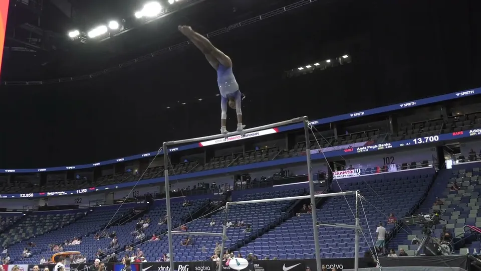 Sydney Williams · Bars