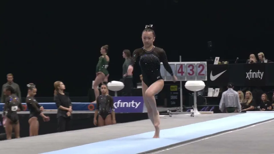 Kylie Smith · Vault