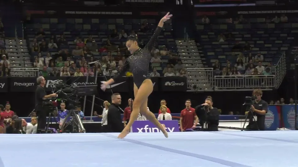 Leanne Wong · Floor