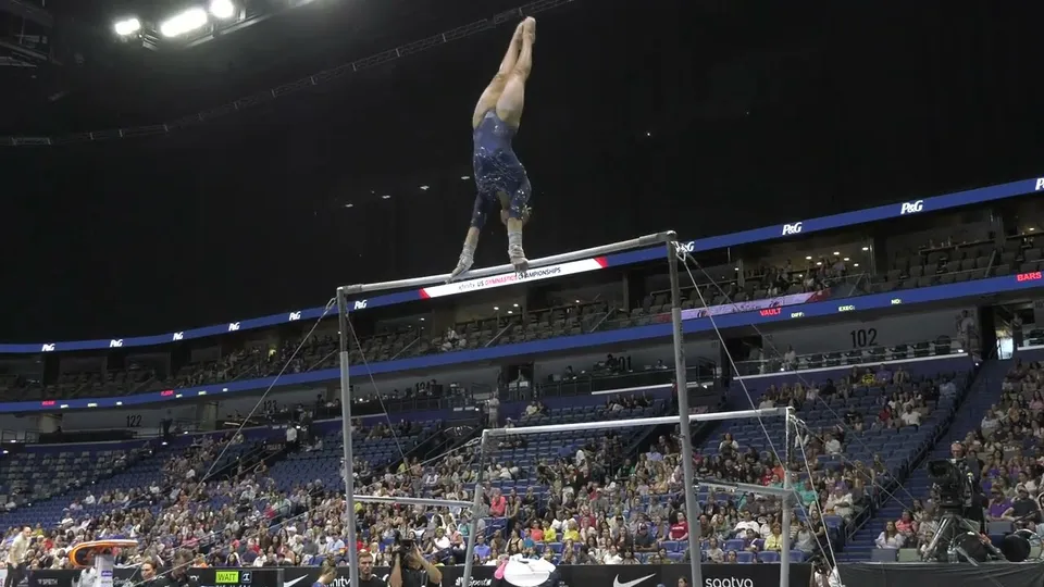 Tiana Sumanasekera · Bars